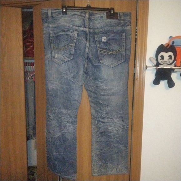 Bleecker&Mercer Slim Straight Jeans - Picture 2 of 8